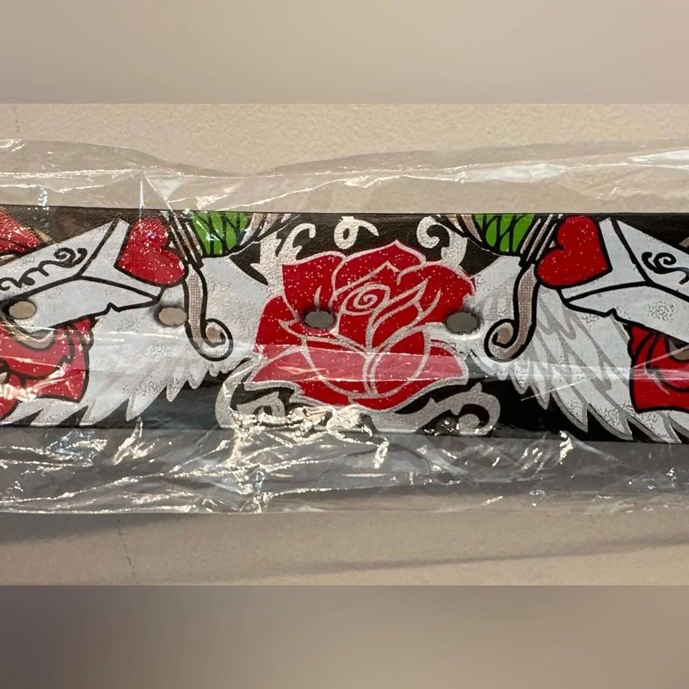 NWT Y2K Vibes Unisex Belt w/ Vibrant Vintage Tattoo Design Motiff 38 Inches Long